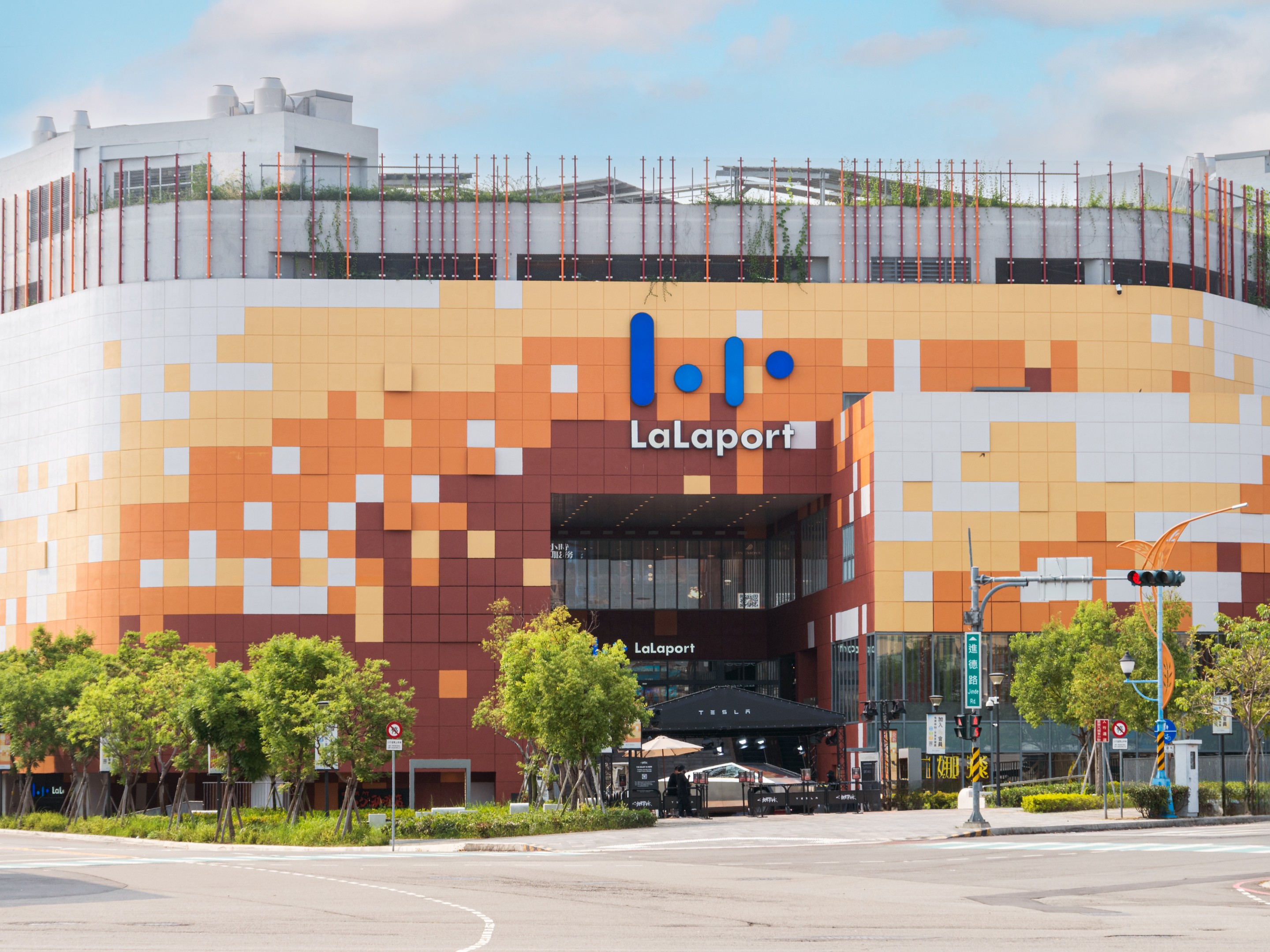 台中 Lalaport Outlet 購物中心